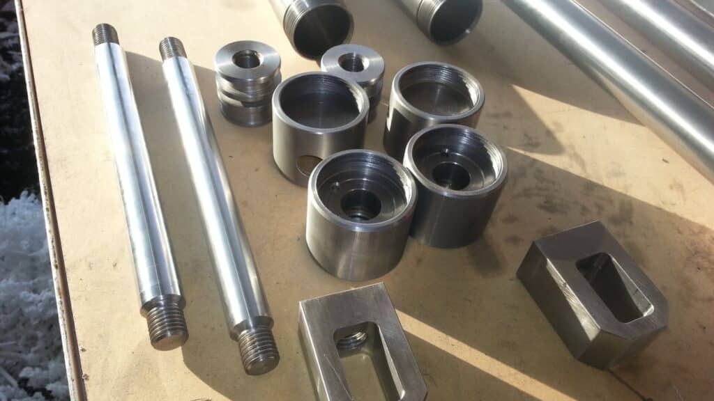 hydraulické valce - výroba a opravy